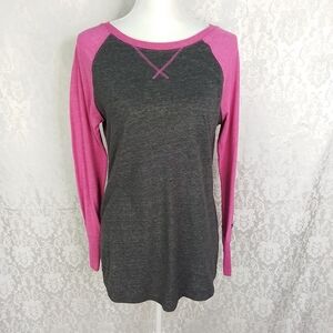 The North Face plnk and gray long sleeved top